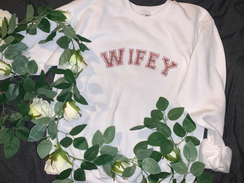Wifey tartan print sweater