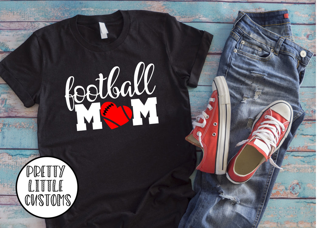 Football Mum/Mom print t-shirt