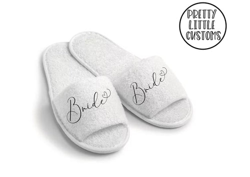 Bridal party heart print slippers - Bride